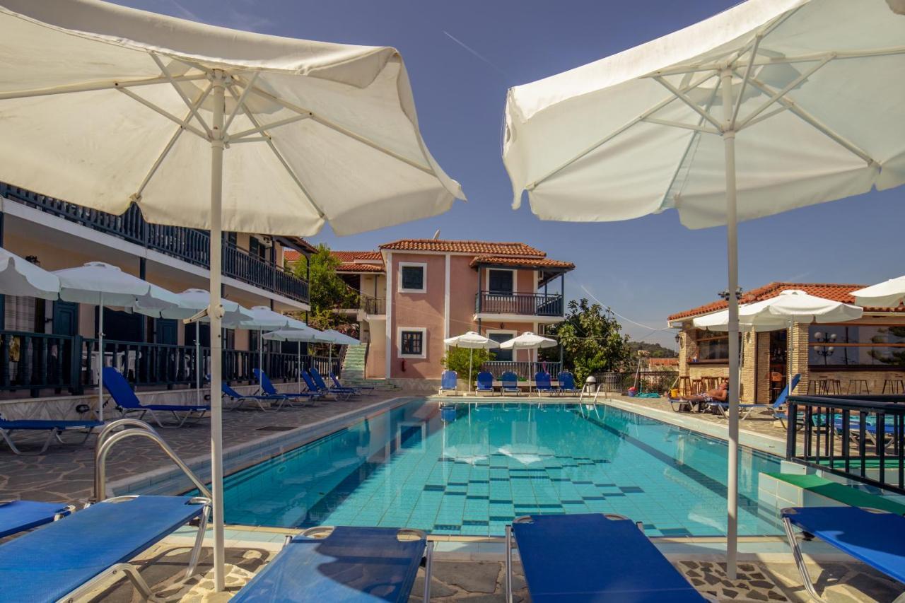 All In Krinas Apart-Hotel Αργάσι Εξωτερικό φωτογραφία