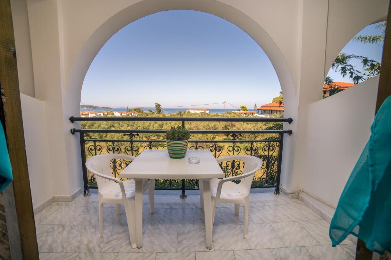 All In Krinas Apart-Hotel Αργάσι Εξωτερικό φωτογραφία
