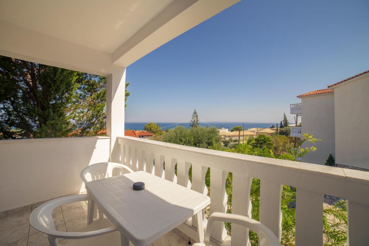 All In Krinas Apart-Hotel Αργάσι Εξωτερικό φωτογραφία